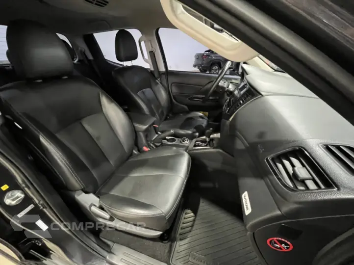 L200 TRITON 2.4 16V Turbo Sport Outdoor GLS CD 4X4