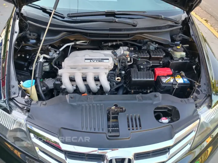 CITY 1.5 LX Sedan 16V