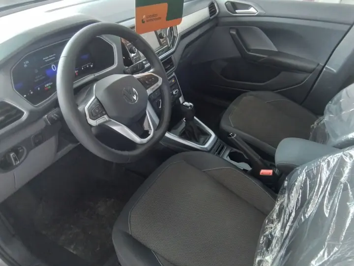 T-CROSS 1.0 200 TSI TOTAL FLEX AUTOMÁTICO