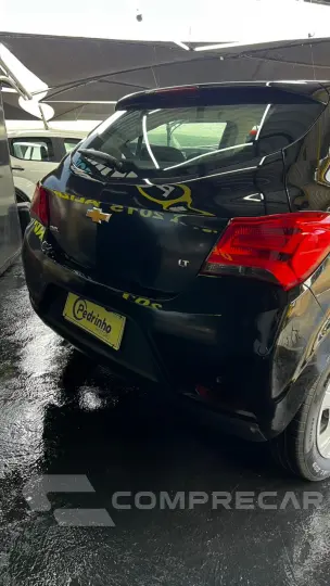 Onix Hatch 1.4 4P FLEX LT AUTOMÁTICO