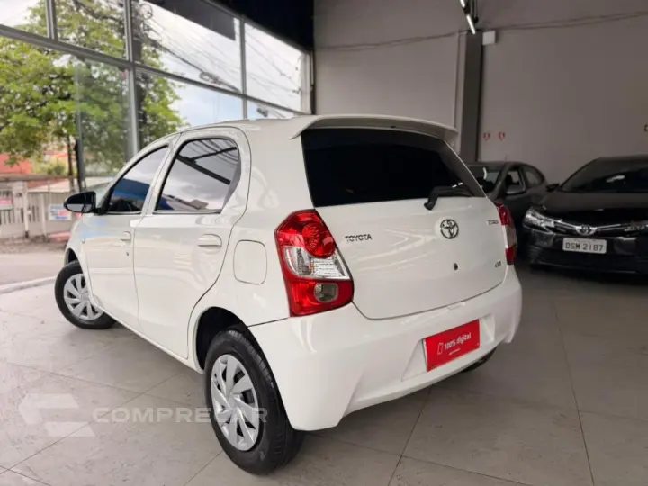 ETIOS 1.3 X 16V FLEX 4P MANUAL