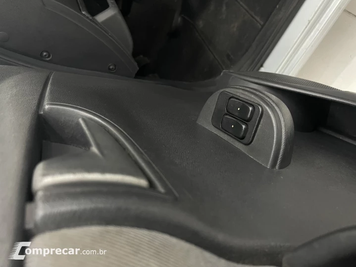 CELTA 1.0 MPFI LT 8V