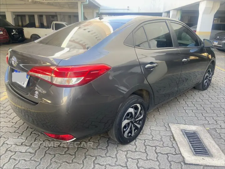 Yaris Sedan XL 1.5 Flex Automático