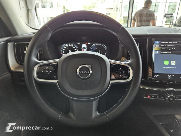 XC60 2.0 D5 Momentum AWD Geartronic