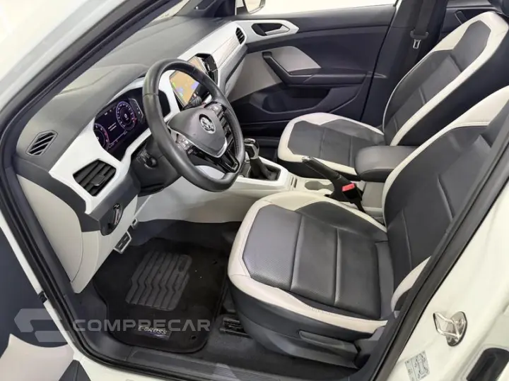 T CROSS HL TSI AE