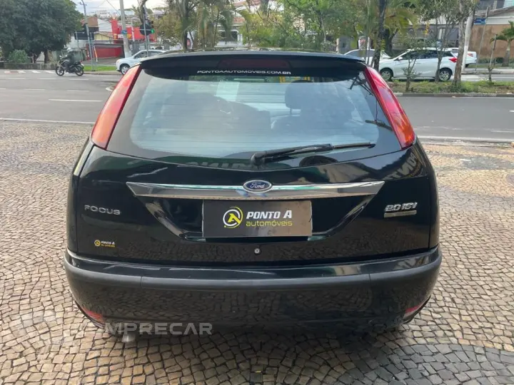 Focus Ghia  2.0 16V/ 2.0 16V Flex 5p Aut