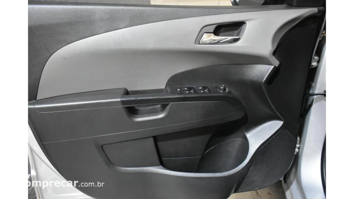 SONIC HATCH - 1.6 LTZ 16V 4P AUTOMÁTICO
