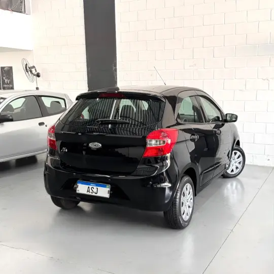 Ka 1.0 SE/SE Plus TiVCT Flex 5p