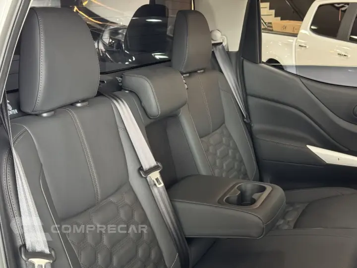 Frontier 2.3 16V PLATINUM CABINE DUPLA 4X4 BI-TURBO DIESEL A