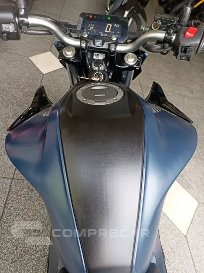 CB 300F Twister Flex