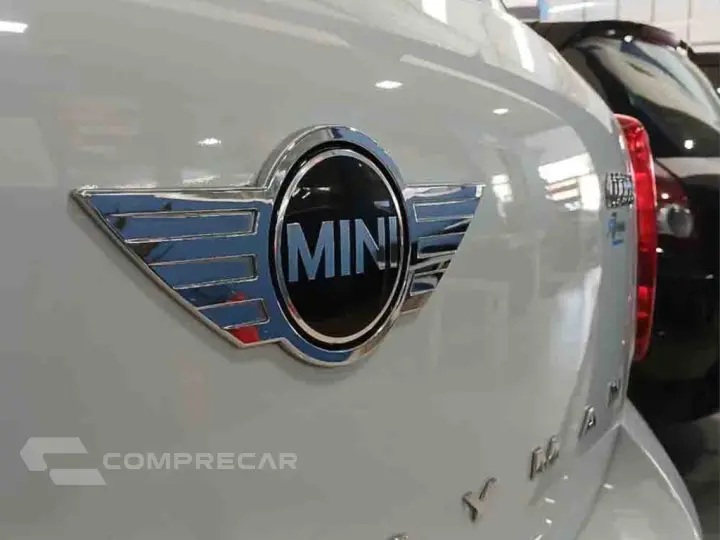 COUNTRYMAN 1.6 CHILLI 16V 120CV GASOLINA 4P AUTOMÁTICO