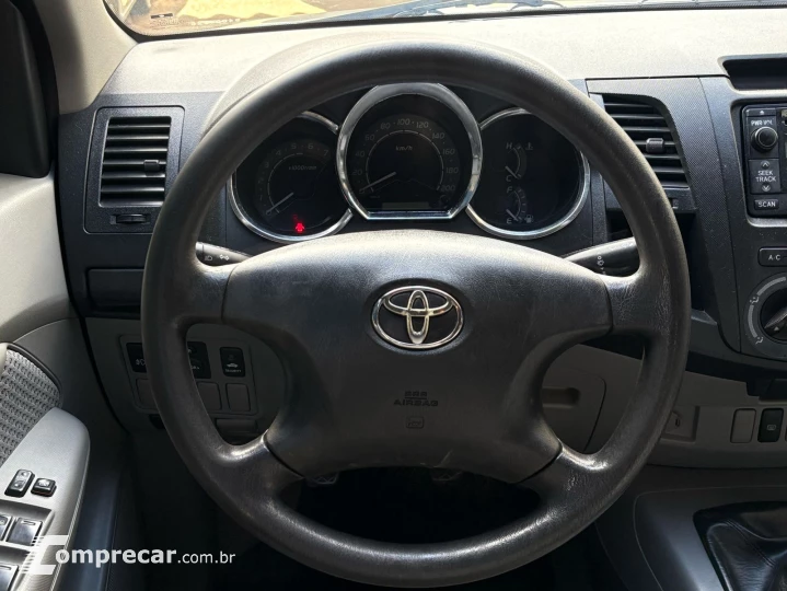 HILUX 2.7 VVT-I CD SR 4X2