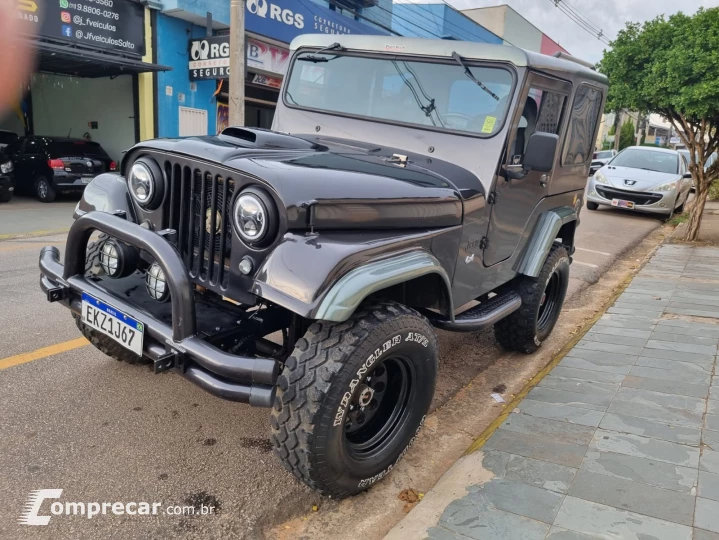 JEEP 2.2 Cj-6 4X4 8V