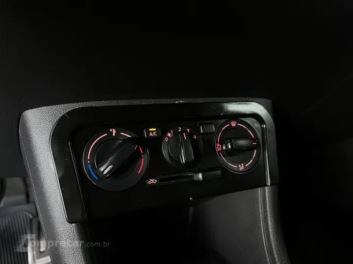 UP 1.0 TSI MOVE UP 12V FLEX 4P MANUAL