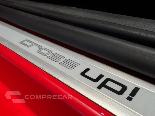 CROSS UP - 1.0 TSI 12V 4P MANUAL