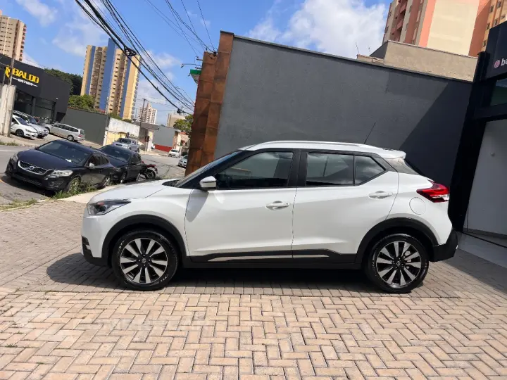 KICKS SV 1.6 16V FlexStar 5p Aut.