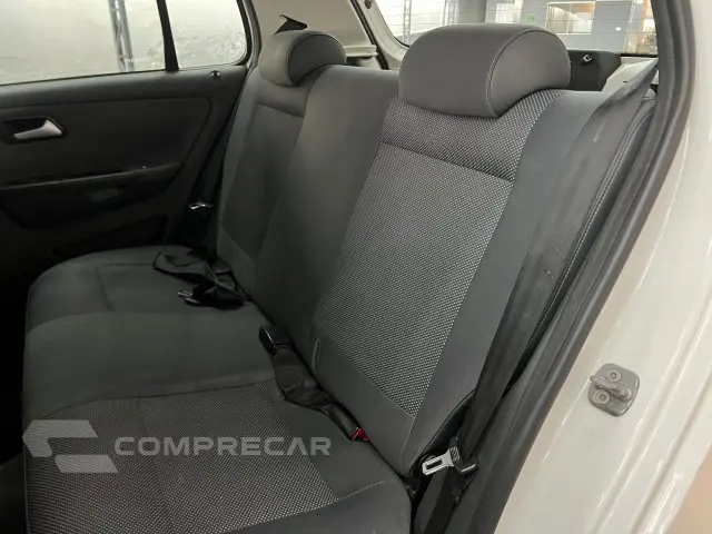FOX - 1.0 MI 8V 4P MANUAL