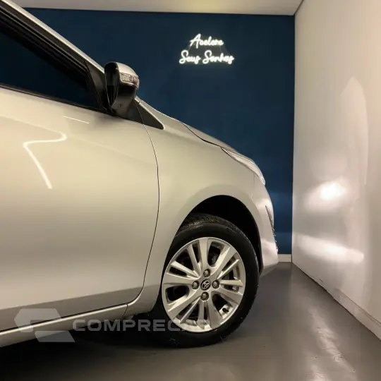 YARIS XL 1.3 Flex 16V 5p Aut.