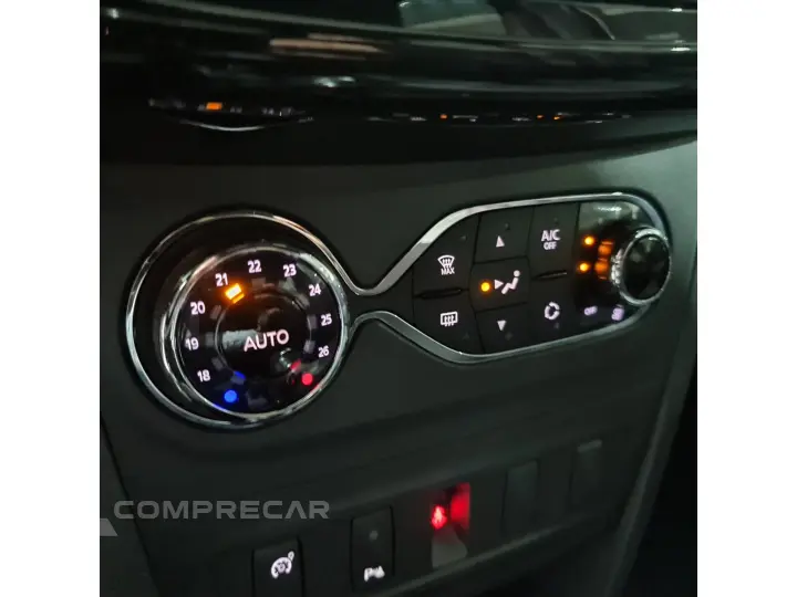SANDERO 1.6 16V SCE FLEX STEPWAY ICONIC X-TRONIC