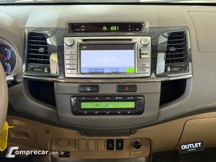 HILUX SW4 3.0 SRV 4X4 7 LUGARES 16V TURBO INTERCO