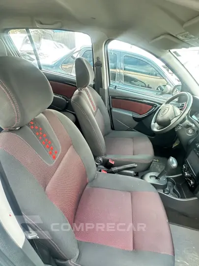 Sandero 1.6 16V 4P FLEX STEPWAY AUTOMÁTICO