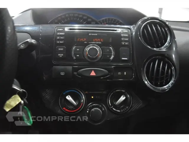 ETIOS HATCH - 1.5 XS 16V 4P MANUAL