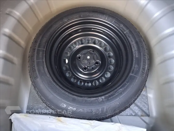 KICKS PLAY 1.6 16V FLEXSTART SENSE XTRONIC