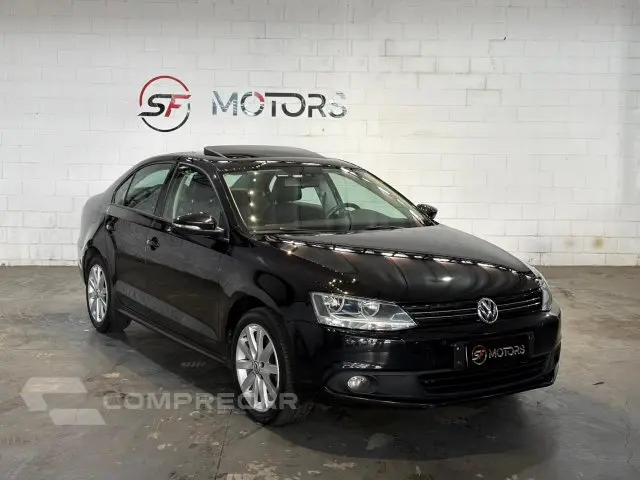 JETTA - 2.0 COMFORTLINE 4P TIPTRONIC