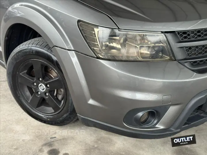 FREEMONT 2.4 EMOTION 16V GASOLINA 4P AUTOMÁTICO