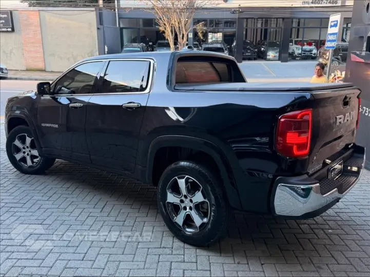 RAMPAGE 2.0 Turbo Laramie 4X4