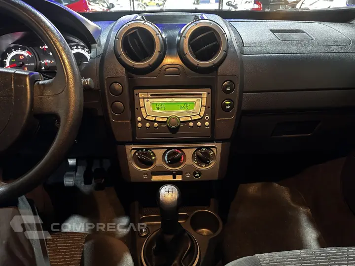 ECOSPORT 1.6 XLT FREESTYLE 8V FLEX 4P MANUAL