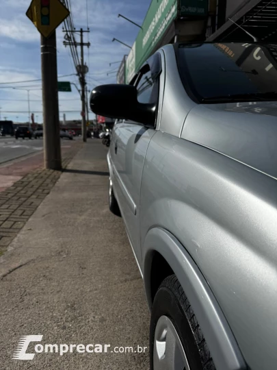 CORSA 1.0 MPFI Maxx 8V