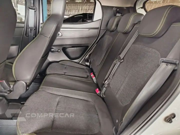 Kwid 1.0 12V Sce Flex Outsider Manual