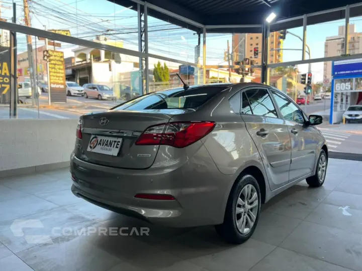 HB20S 1.6 COMFORT PLUS 16V FLEX 4P AUTOMÁTICO