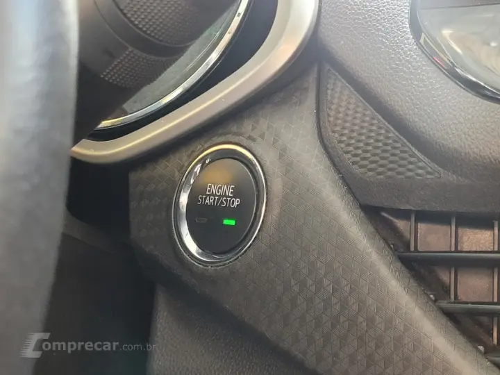 ONIX HATCH LTZ 1.0 12V TB Flex 5p Aut.