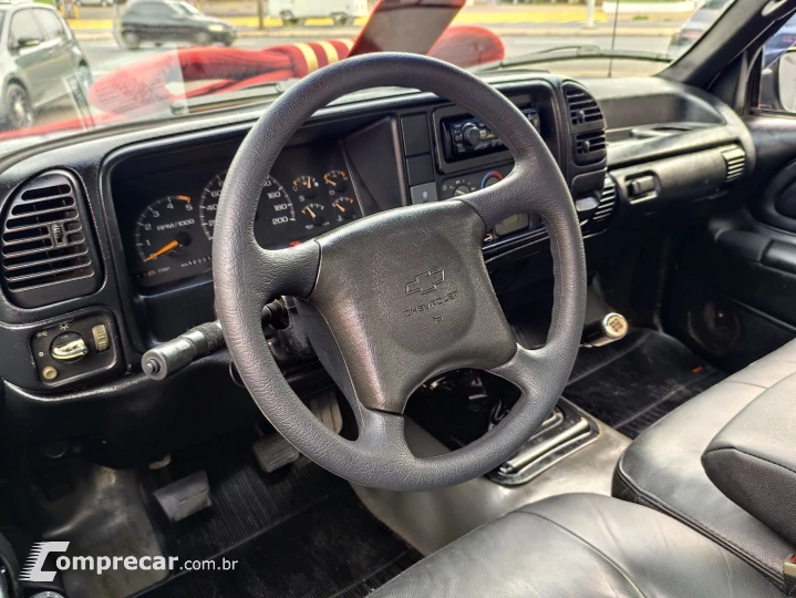 SILVERADO 4.2 D-20 4X2 CS 18V TURBO INTERCOOLER DIESEL 2P MA