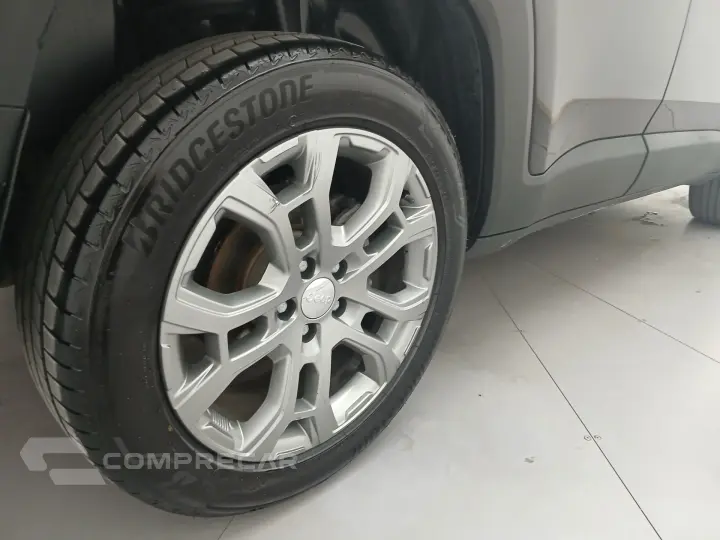 RENEGADE 1.3 T270 TURBO FLEX LONGITUDE AT6