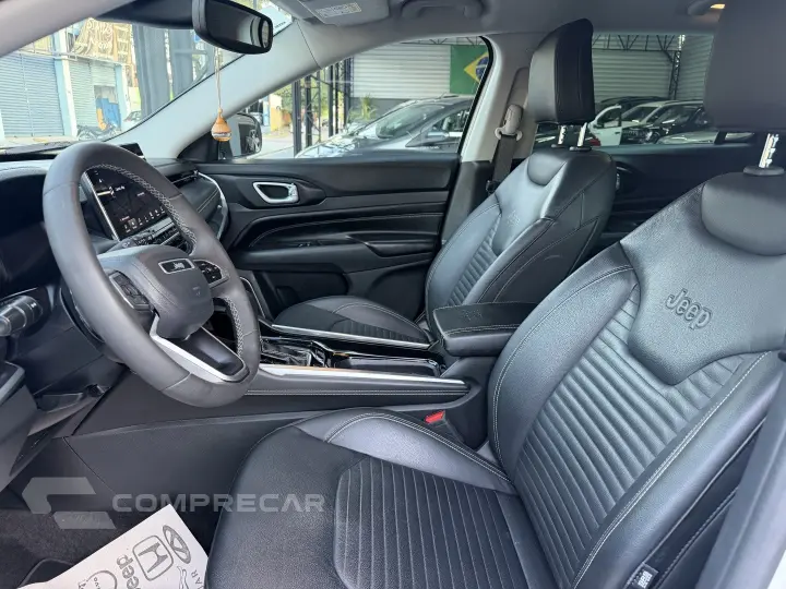 COMMANDER 1.3 T270 TURBO FLEX LONGITUDE AT6