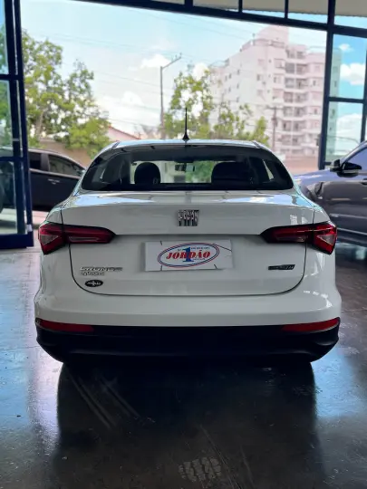 CRONOS DRIVE 1.3 8V Flex Aut.