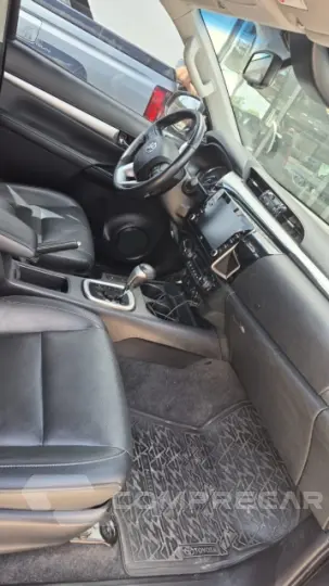 HILUX 2.8 D-4d Turbo CD SRX 4X4