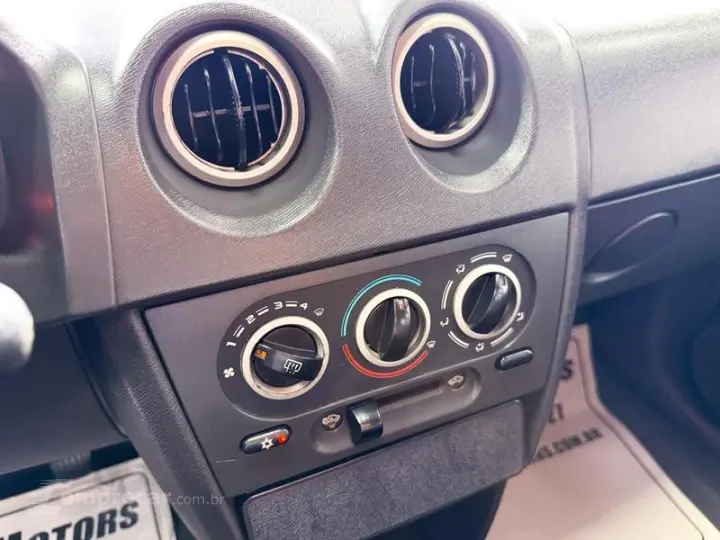 PRISMA SED MAXX/ LT 1.4 8V ECONOF. 4P