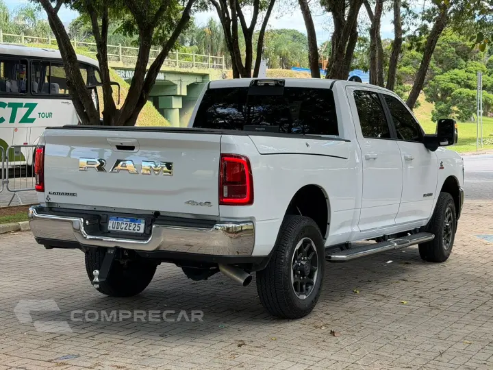 2500 6.7 I6 Turbo Laramie CD 4X4
