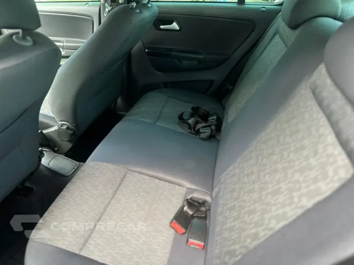 FOX 1.0 MI 8V FLEX 4P MANUAL