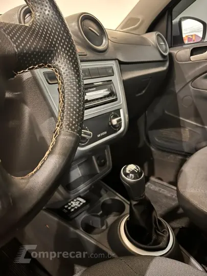 Saveiro Trendline 1.6 T.Flex 8V