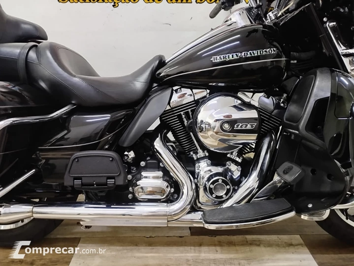 ELECTRA GLIDE FLHTK