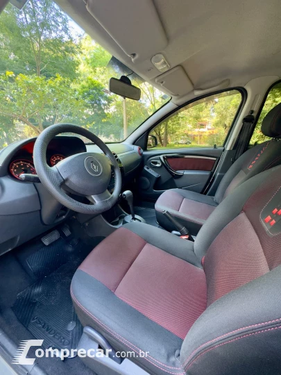SANDERO 1.6 16V SCE Stepway