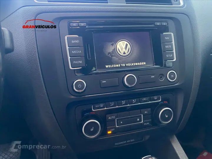 JETTA 2.0 TSI HIGHLINE 200CV GASOLINA 4P TIPTRONIC