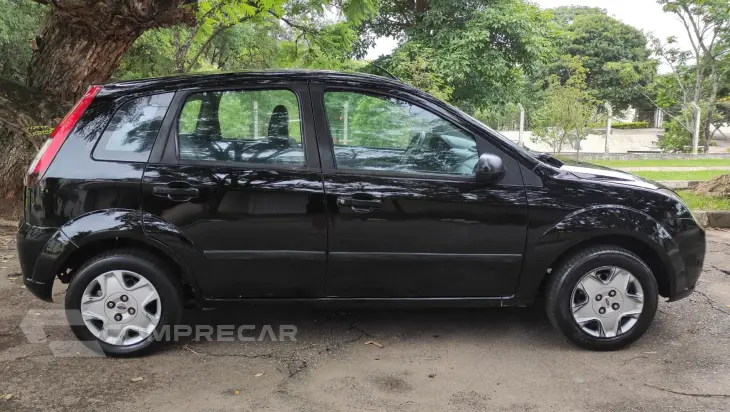 FIESTA 1.6 MPI Class Hatch 8V