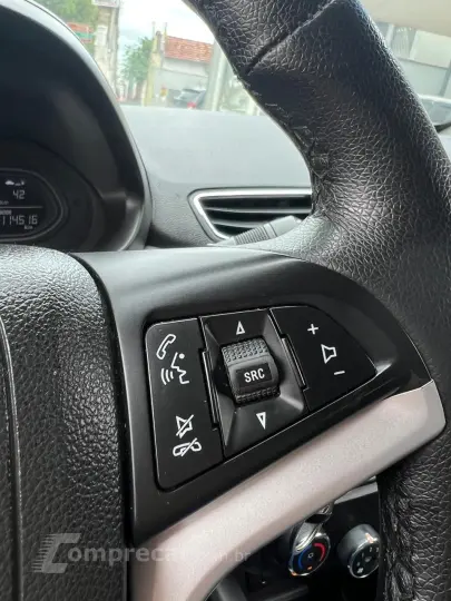 ONIX HATCH LT 1.0 8V FlexPower 5p Mec.