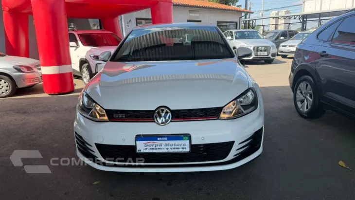 Golf 2.0 4P GTI TURBO AUTOMÁTICO